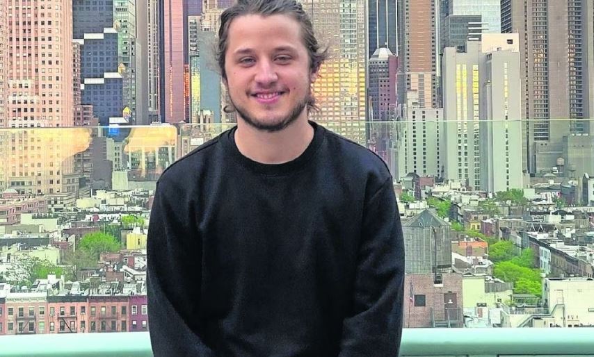 La People’s League un proyecto con Amor