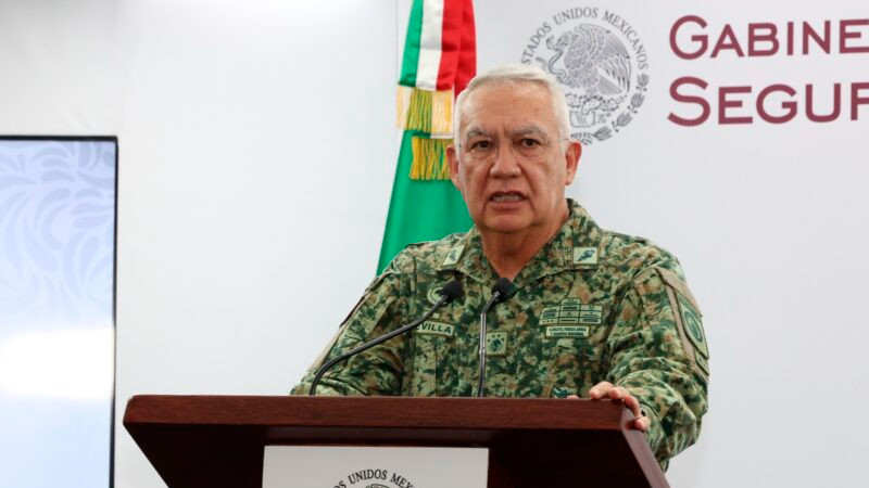 «Nueva Política de Seguridad Aérea: México Descarta Protección para Aviones Extranjeros que Sobrevuelan su Territorio»